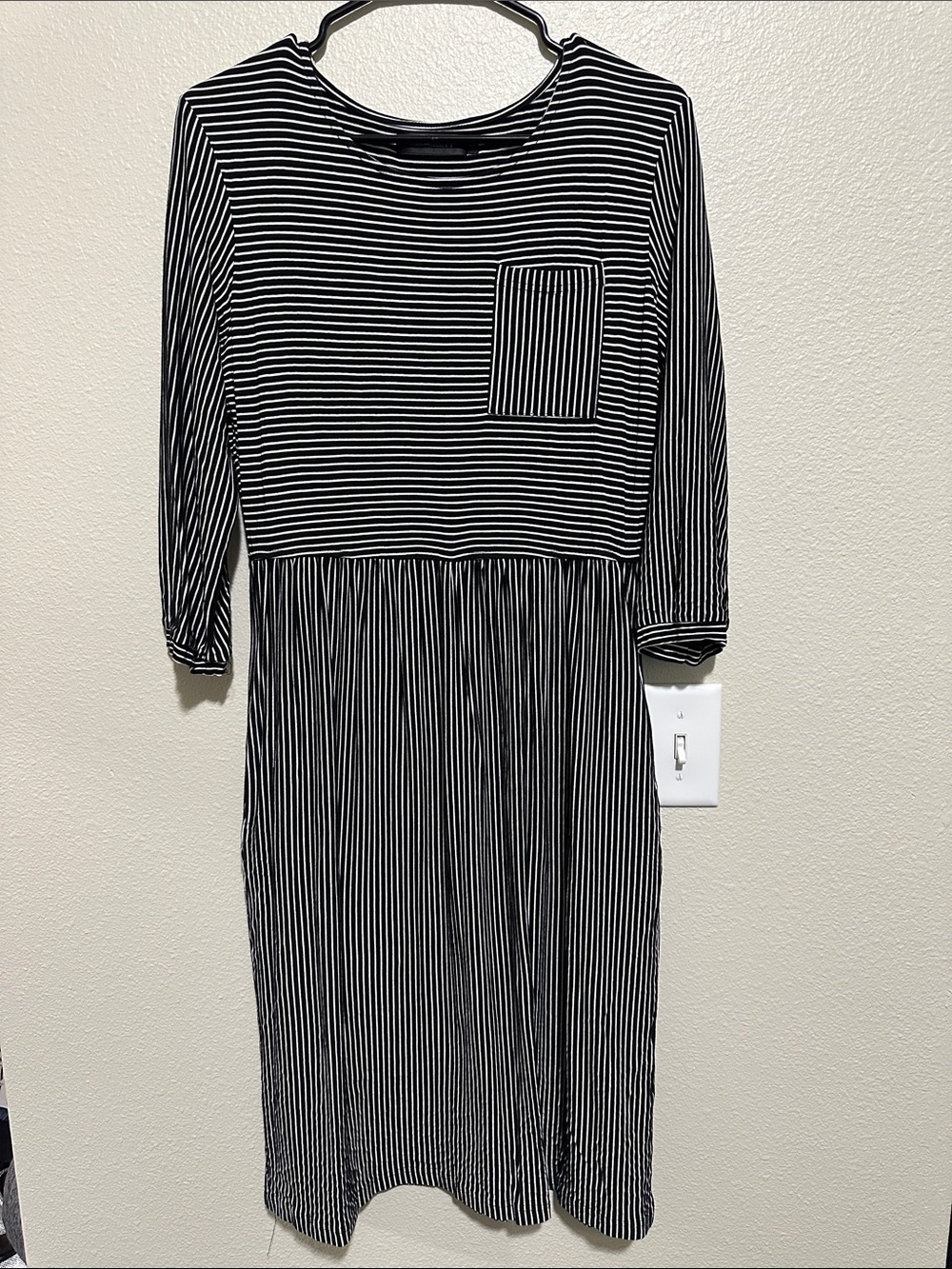 Striped Black and White 3/4 sleeve Women's Midi Dress with Chest Pocket
